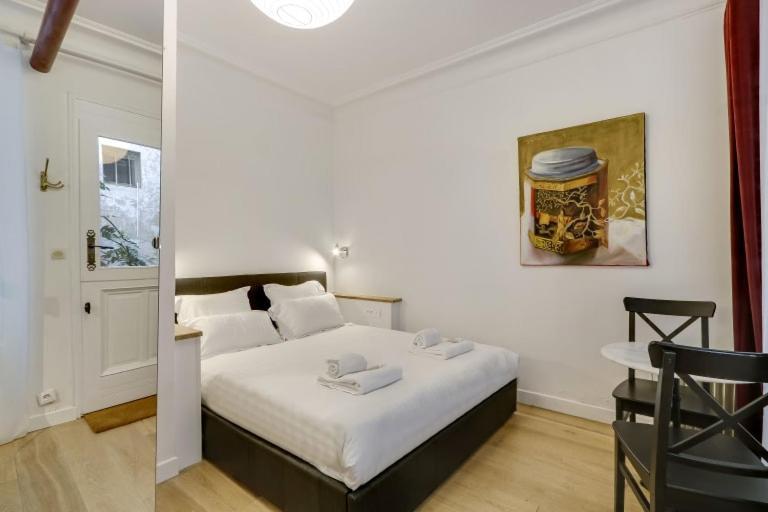 A Sweet Studio In Montparnasse - Boulevard Du Montparnasse Париж Экстерьер фото