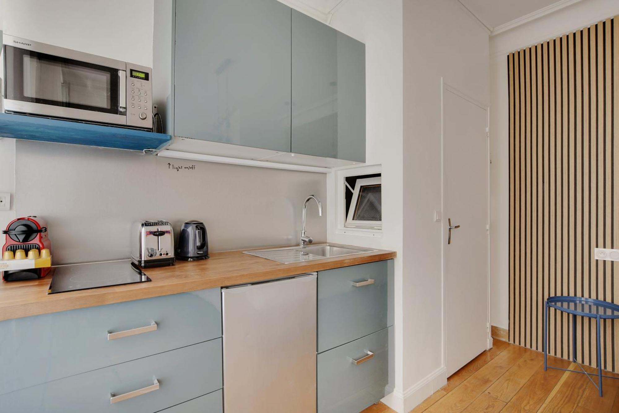 A Sweet Studio In Montparnasse - Boulevard Du Montparnasse Париж Экстерьер фото